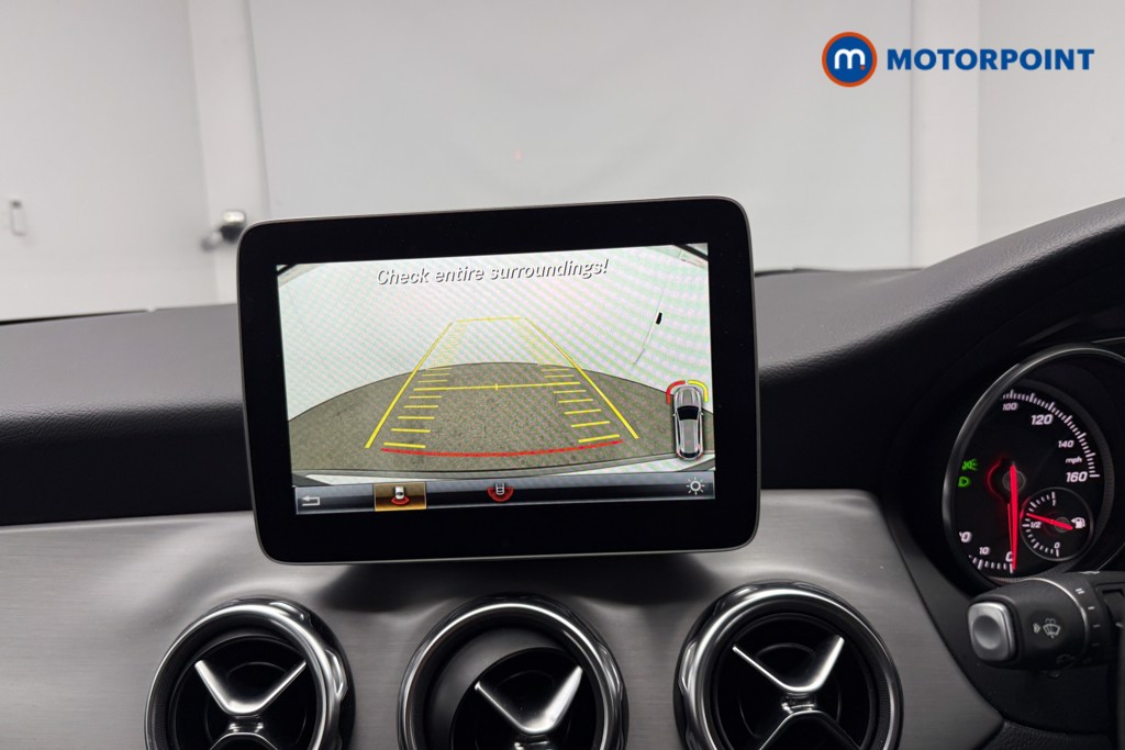 Mercedes-Benz GLA Amg Line Automatic Petrol SUV - Stock Number (1607669) - 3rd supplementary image