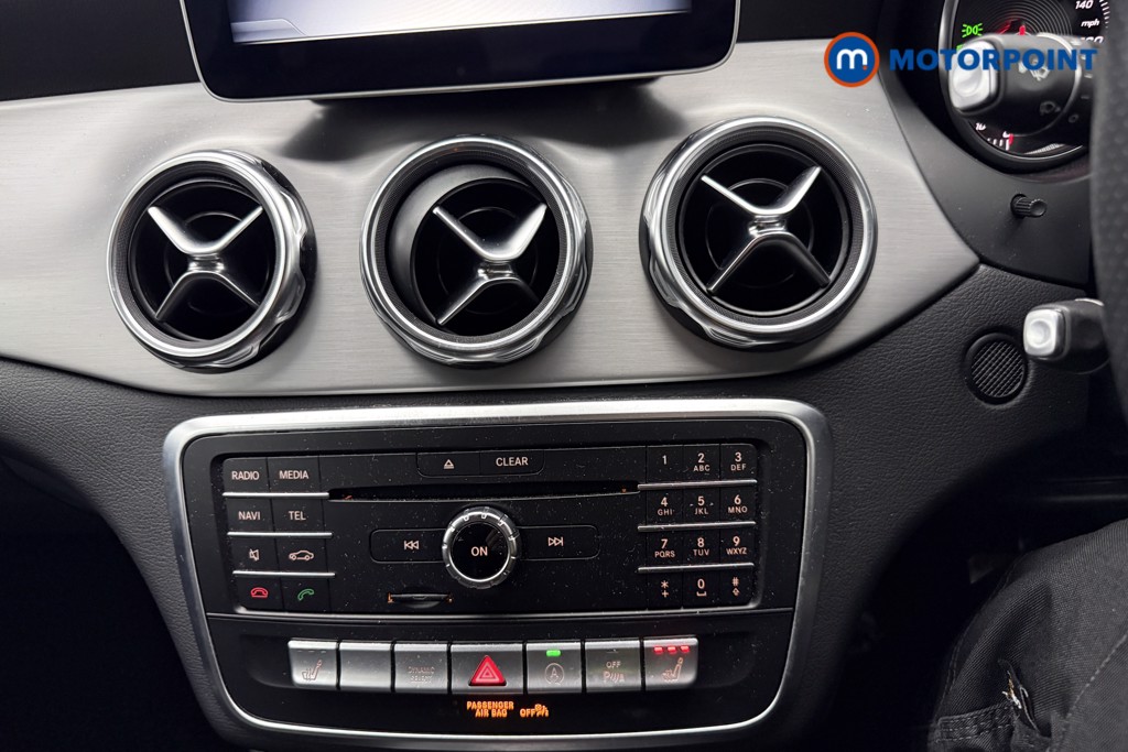 Mercedes-Benz GLA Amg Line Automatic Petrol SUV - Stock Number (1607669) - 4th supplementary image