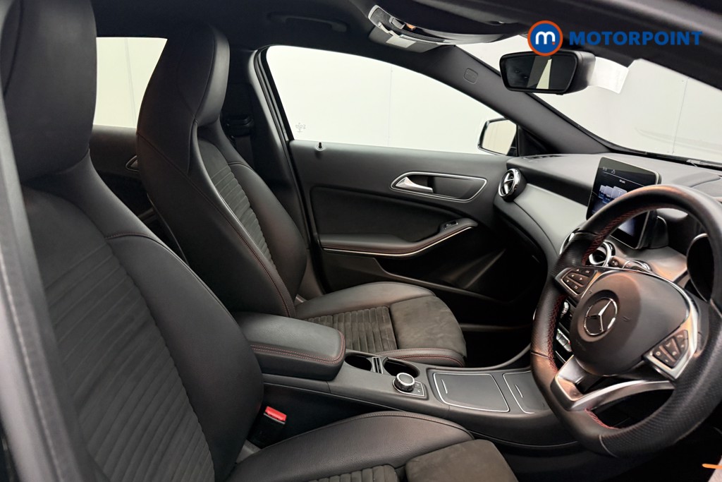 Mercedes-Benz GLA Amg Line Automatic Petrol SUV - Stock Number (1607669) - 14th supplementary image