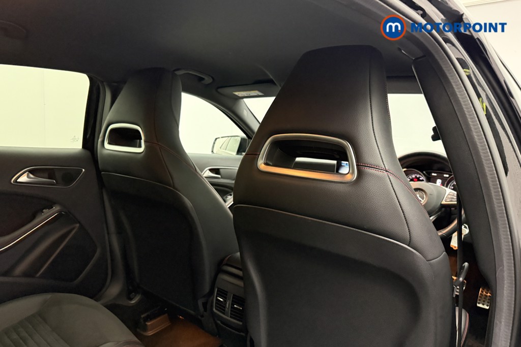 Mercedes-Benz GLA Amg Line Automatic Petrol SUV - Stock Number (1607669) - 15th supplementary image