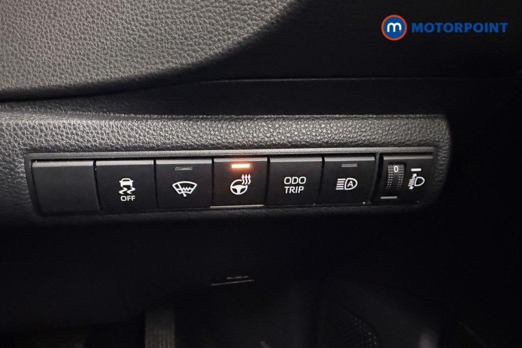 Toyota Corolla Icon Automatic Petrol-Electric Hybrid Estate - Stock Number (1607726) - 7th supplementary image