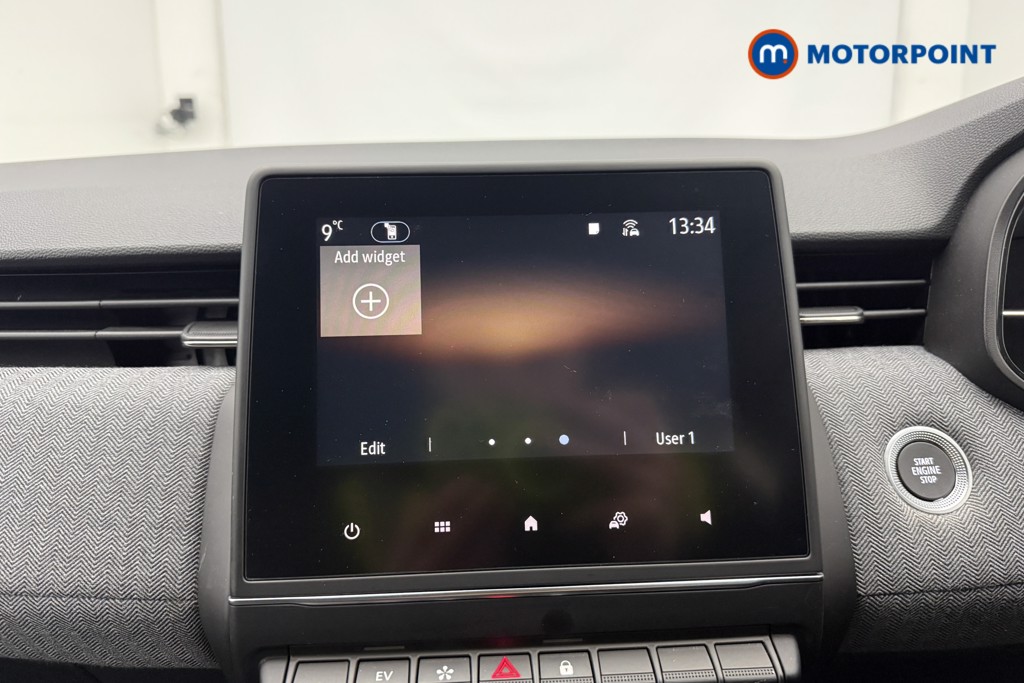 Renault Clio Techno Automatic Petrol-Electric Hybrid Hatchback - Stock Number (1607734) - 4th supplementary image