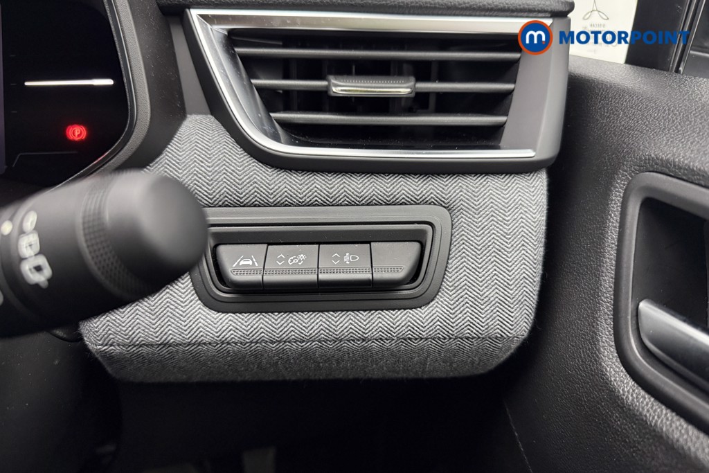 Renault Clio Techno Automatic Petrol-Electric Hybrid Hatchback - Stock Number (1607734) - 17th supplementary image