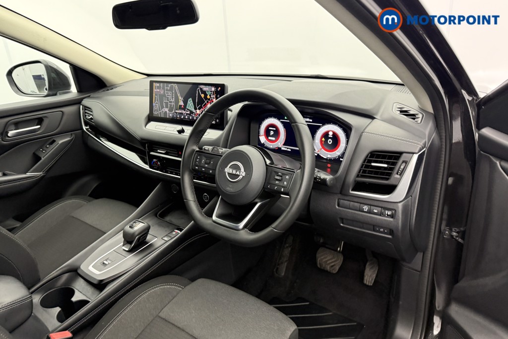 Nissan Qashqai N-Connecta Automatic Petrol SUV - Stock Number (1607764) - 4th supplementary image