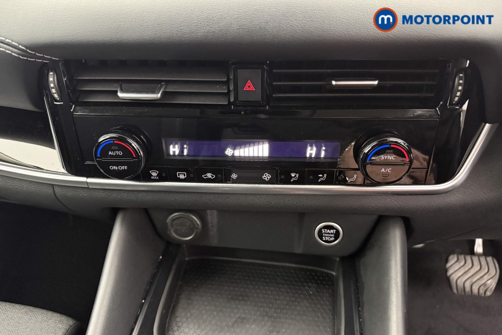 Nissan Qashqai N-Connecta Automatic Petrol SUV - Stock Number (1607764) - 10th supplementary image