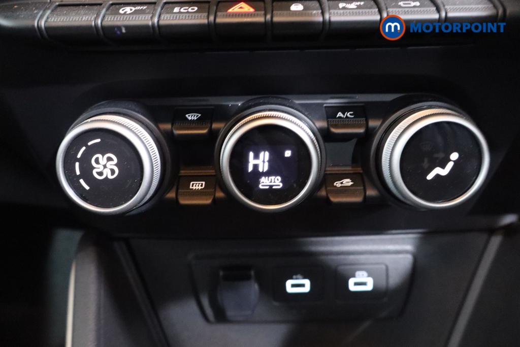 Dacia Duster Journey Manual Petrol SUV - Stock Number (1608146) - 4th supplementary image