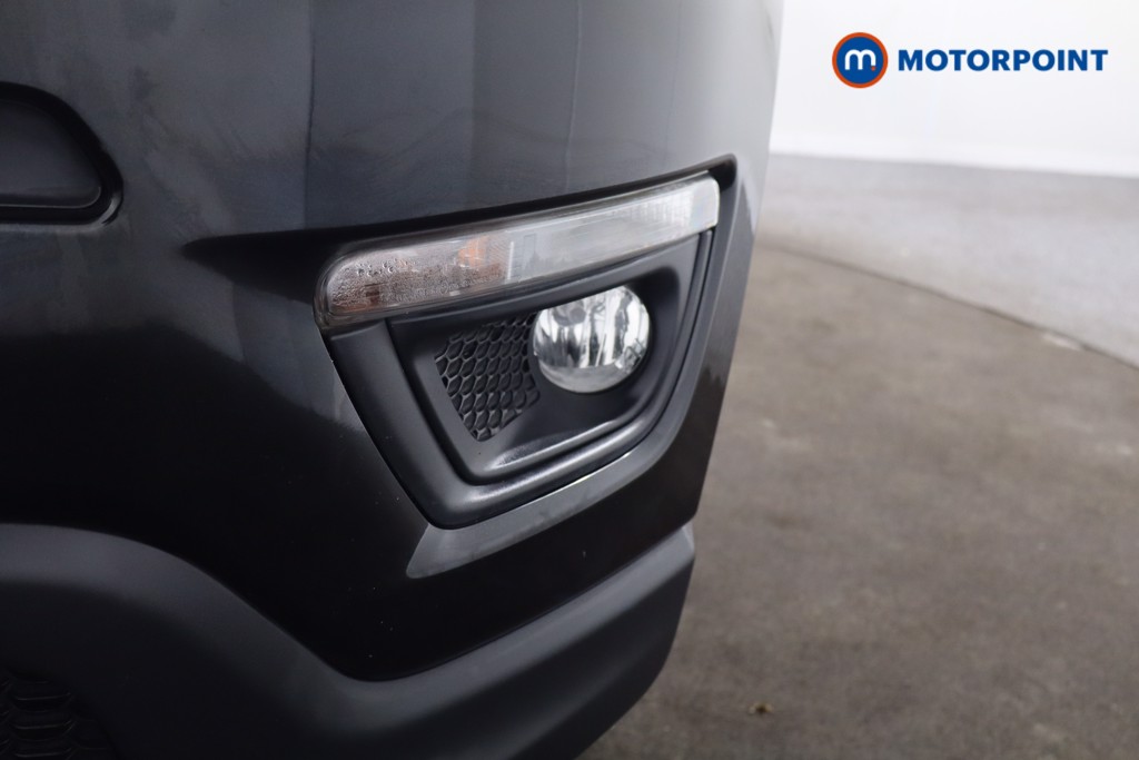 Jeep Compass Longitude Manual Petrol SUV - Stock Number (1608165) - 28th supplementary image