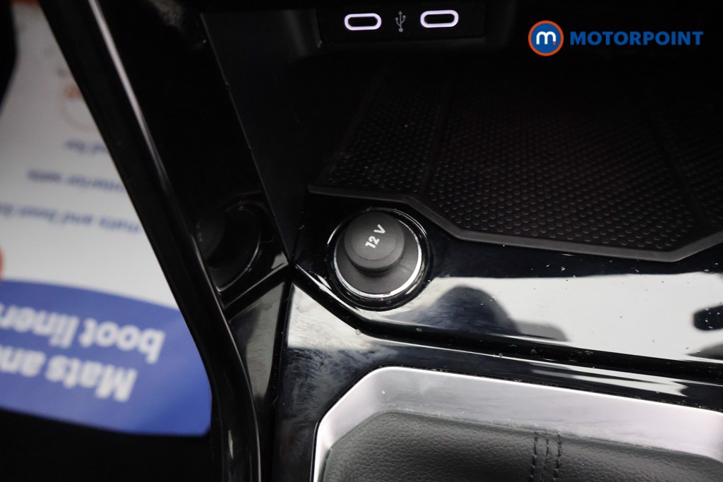 Volkswagen T-Roc R-Line Manual Diesel SUV - Stock Number (1608198) - 15th supplementary image