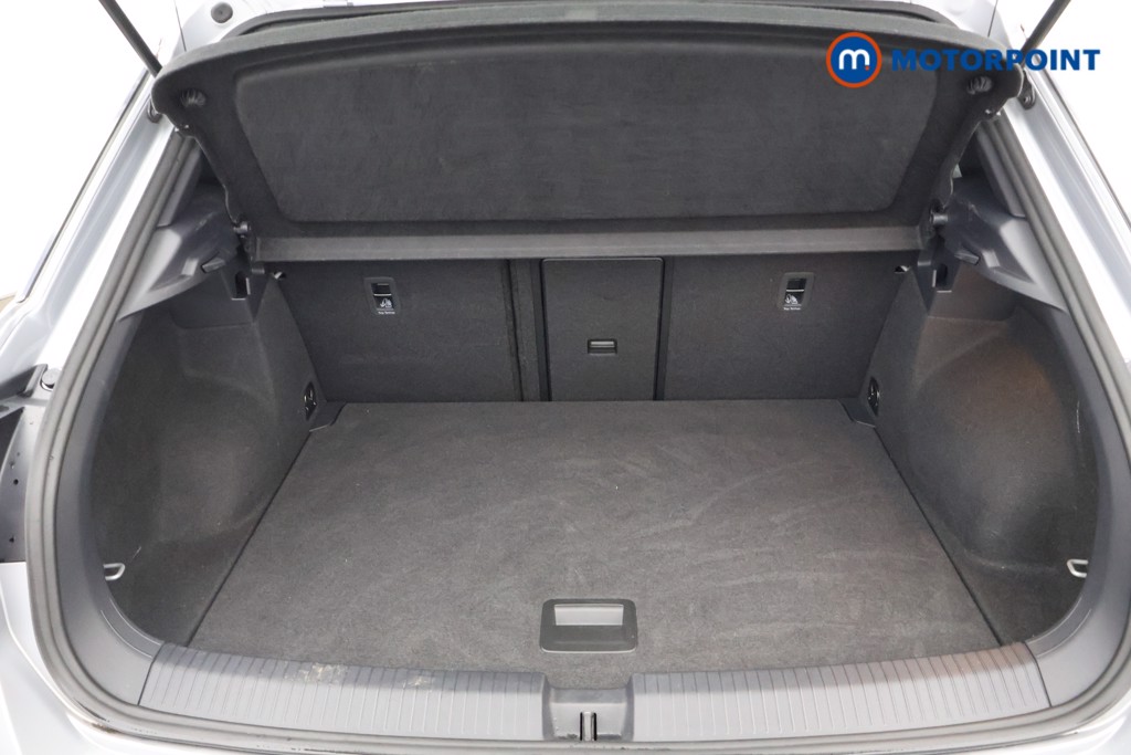 Volkswagen T-Roc R-Line Manual Diesel SUV - Stock Number (1608198) - 30th supplementary image