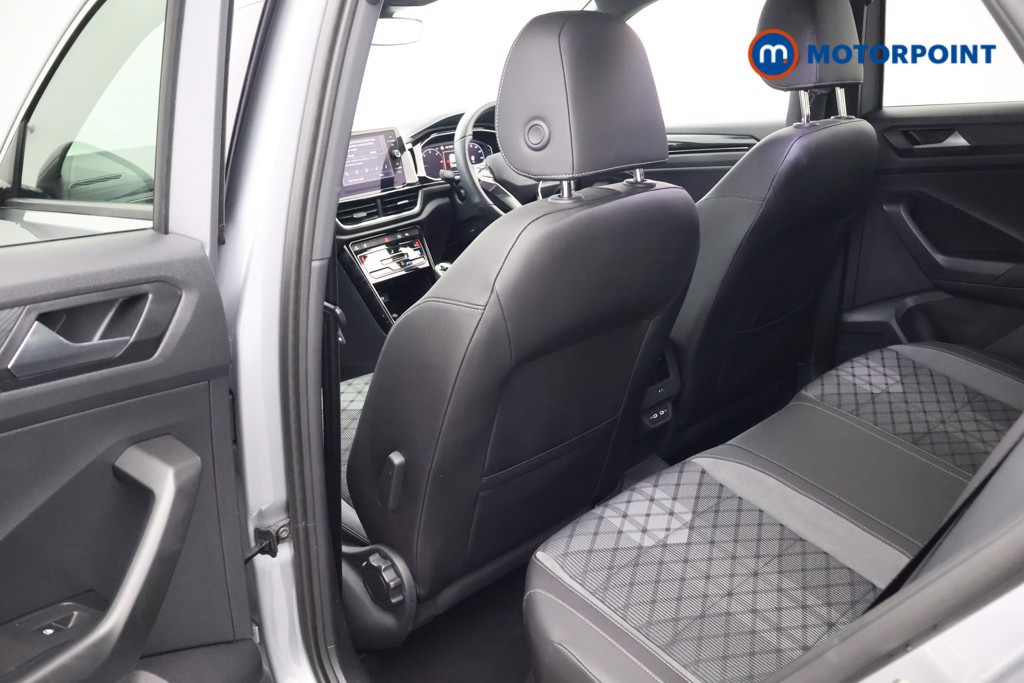 Volkswagen T-Roc R-Line Manual Diesel SUV - Stock Number (1608198) - 31st supplementary image