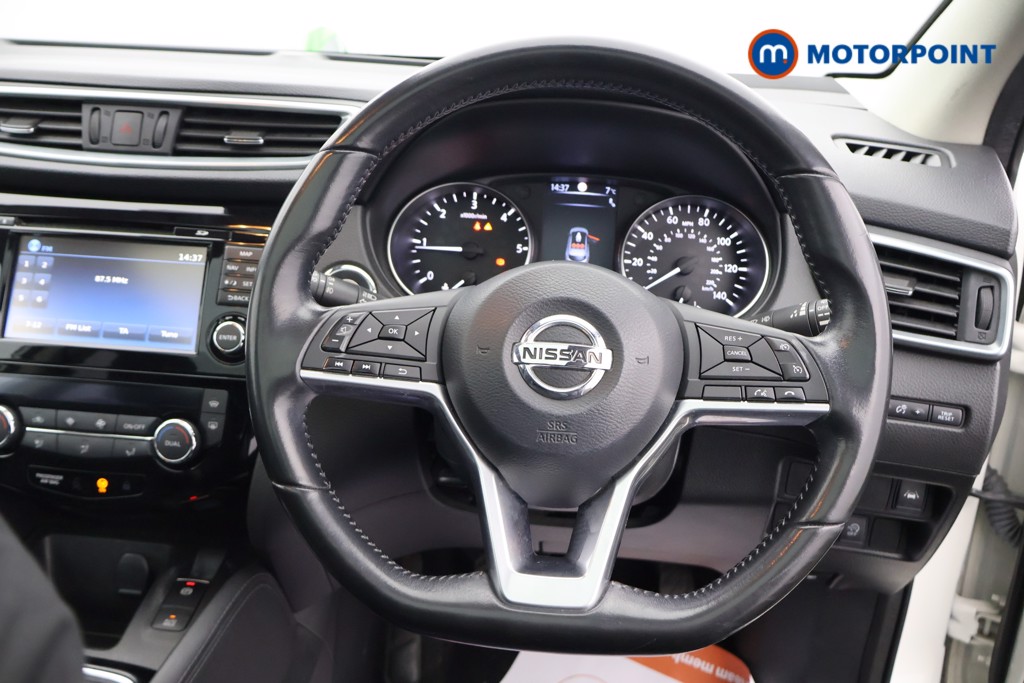 Nissan Qashqai Tekna Manual Diesel SUV - Stock Number (1608295) - 6th supplementary image