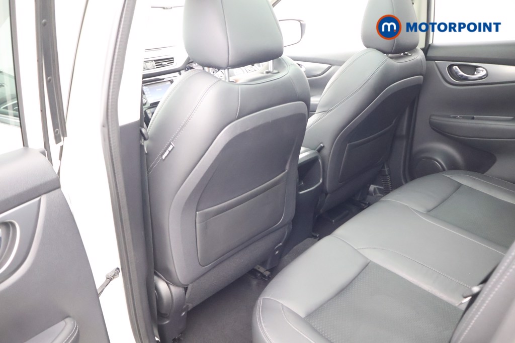 Nissan Qashqai Tekna Manual Diesel SUV - Stock Number (1608295) - 34th supplementary image