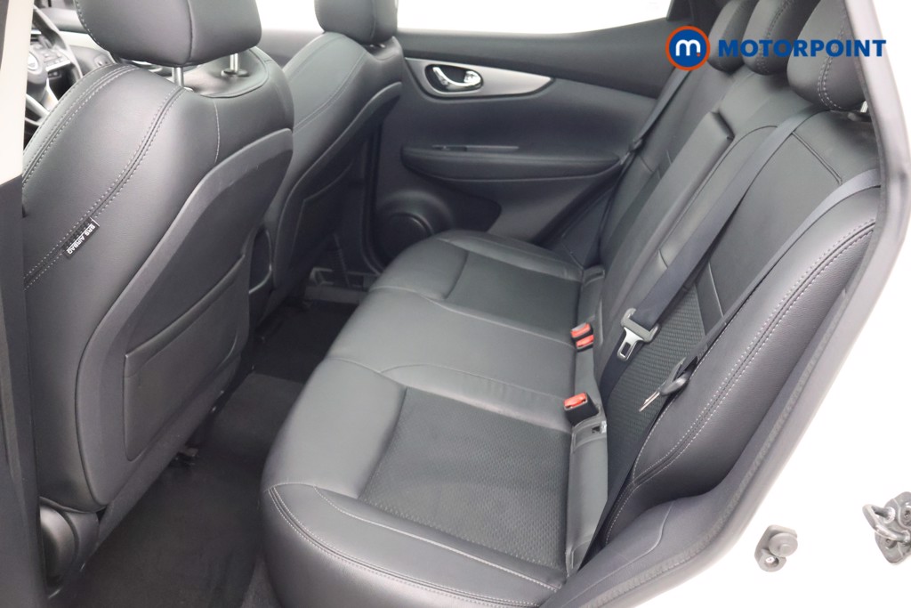 Nissan Qashqai Tekna Manual Diesel SUV - Stock Number (1608295) - 35th supplementary image