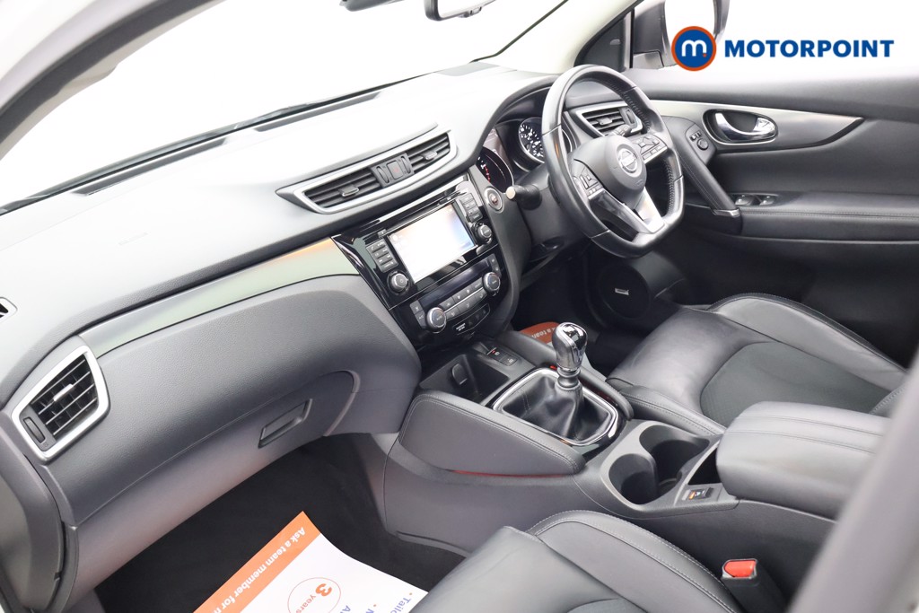 Nissan Qashqai Tekna Manual Diesel SUV - Stock Number (1608295) - 37th supplementary image