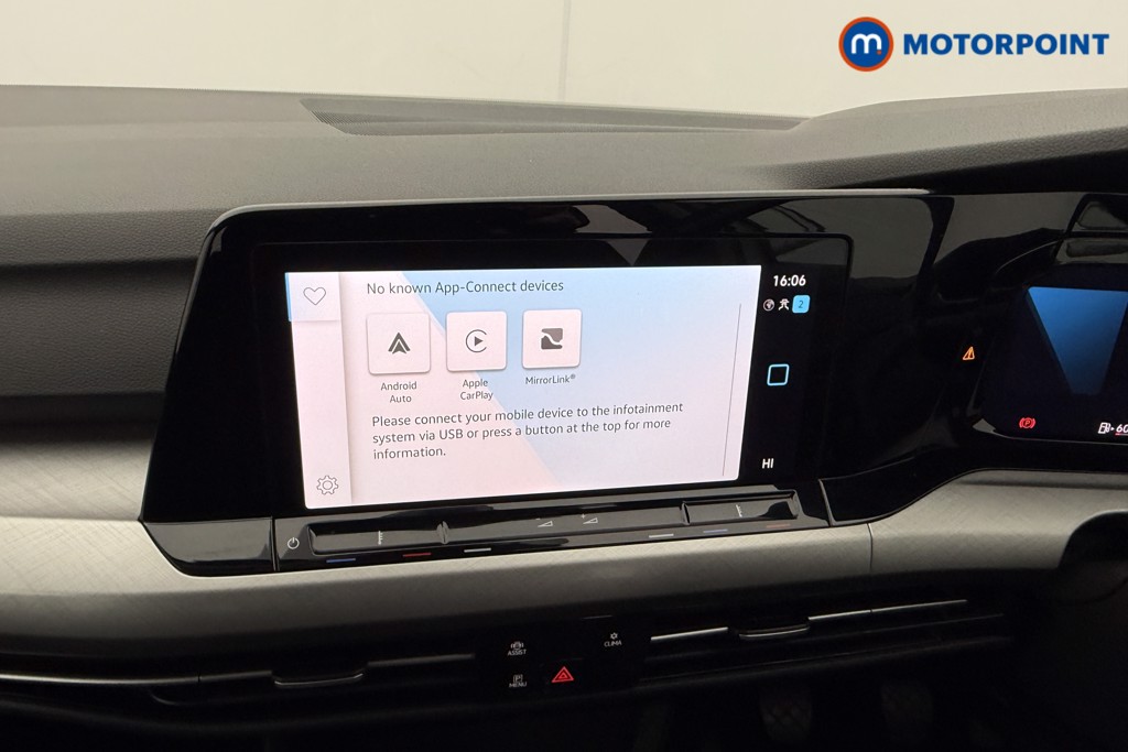 Volkswagen Golf Life Manual Petrol Hatchback - Stock Number (1608331) - 2nd supplementary image