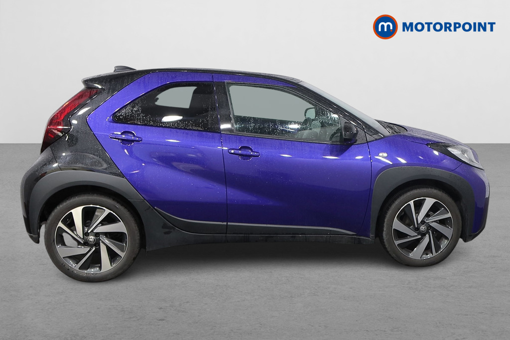 Toyota Aygo X Edge Manual Petrol Hatchback - Stock Number (1608586) - Drivers side