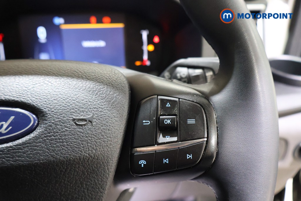 Ford Transit Limited Manual Diesel Medium Roof Van - Stock Number (1608716) - 3rd supplementary image