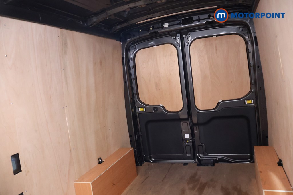 Ford Transit Limited Manual Diesel Medium Roof Van - Stock Number (1608716) - 18th supplementary image
