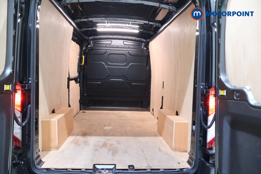 Ford Transit Limited Manual Diesel Medium Roof Van - Stock Number (1608716) - 19th supplementary image