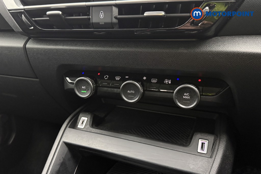 Citroen C4 Sense Plus Automatic Petrol Hatchback - Stock Number (1609052) - 13th supplementary image