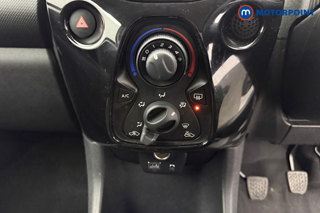 Citroen C1 Shine Manual Petrol Hatchback - Stock Number (1609163) - 7th supplementary image