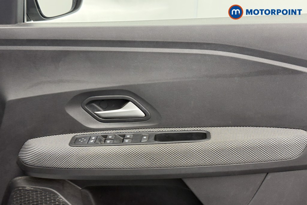 Dacia Jogger Expression Manual Petrol People Carrier - Stock Number (1609426) - 14th supplementary image