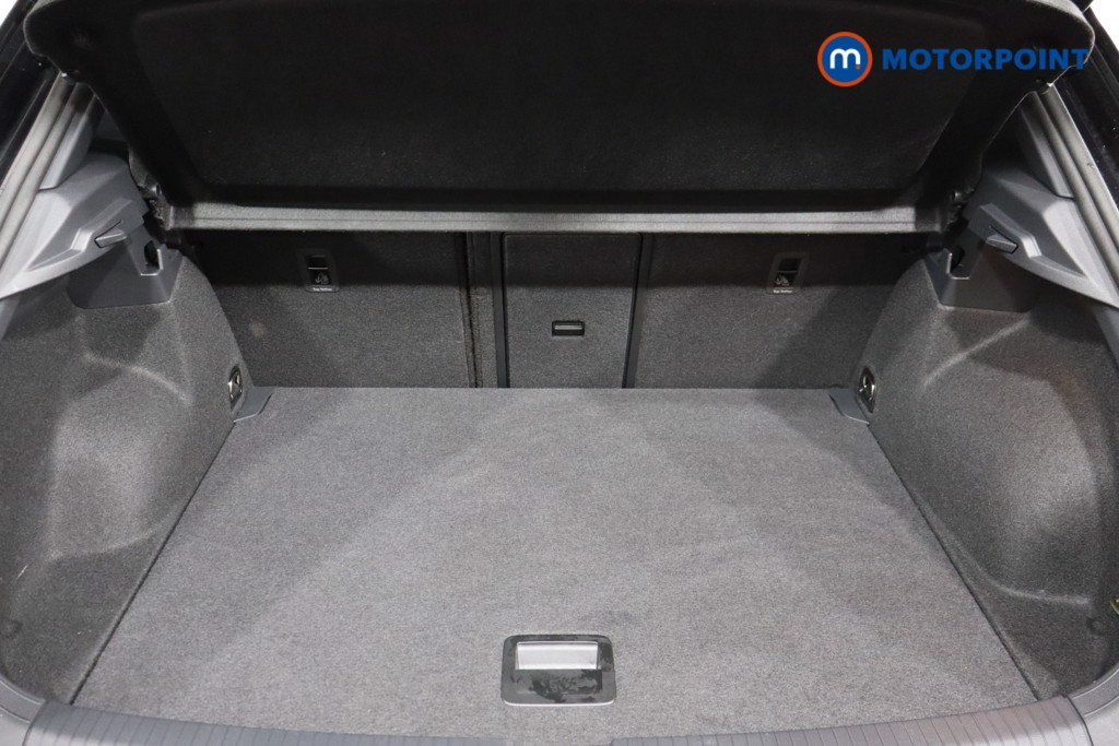 Volkswagen T-Roc Black Edition Automatic Petrol SUV - Stock Number (1609439) - 17th supplementary image