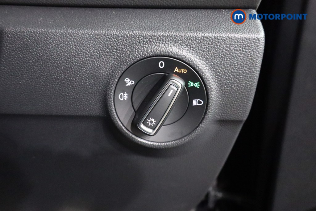 Volkswagen T-Roc Black Edition Automatic Petrol SUV - Stock Number (1609441) - 11th supplementary image