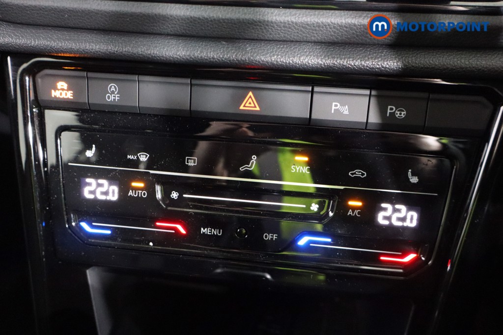 Volkswagen T-Roc Black Edition Automatic Petrol SUV - Stock Number (1609444) - 9th supplementary image