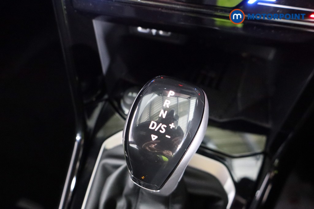 Volkswagen T-Roc Black Edition Automatic Petrol SUV - Stock Number (1609444) - 10th supplementary image