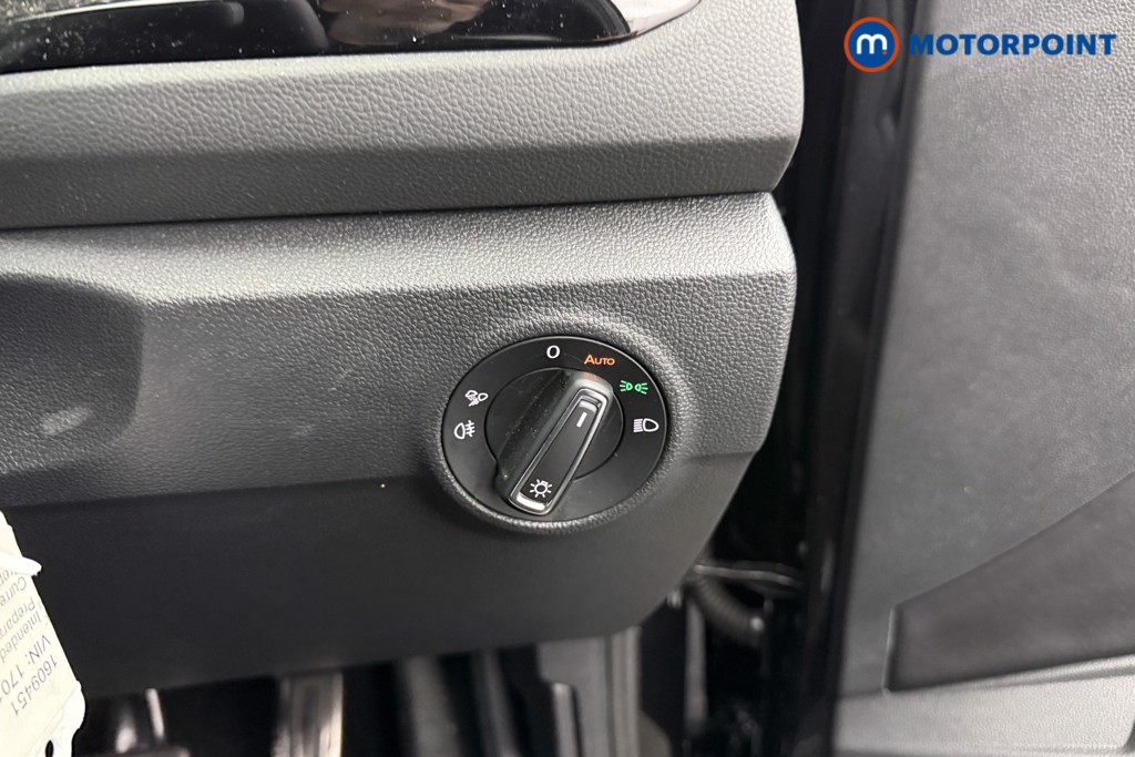 Volkswagen T-Roc Black Edition Automatic Petrol SUV - Stock Number (1609451) - 16th supplementary image