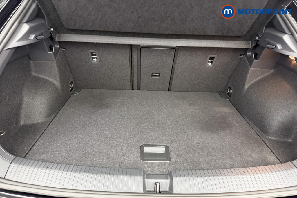 Volkswagen T-Roc Black Edition Automatic Petrol SUV - Stock Number (1609451) - 22nd supplementary image