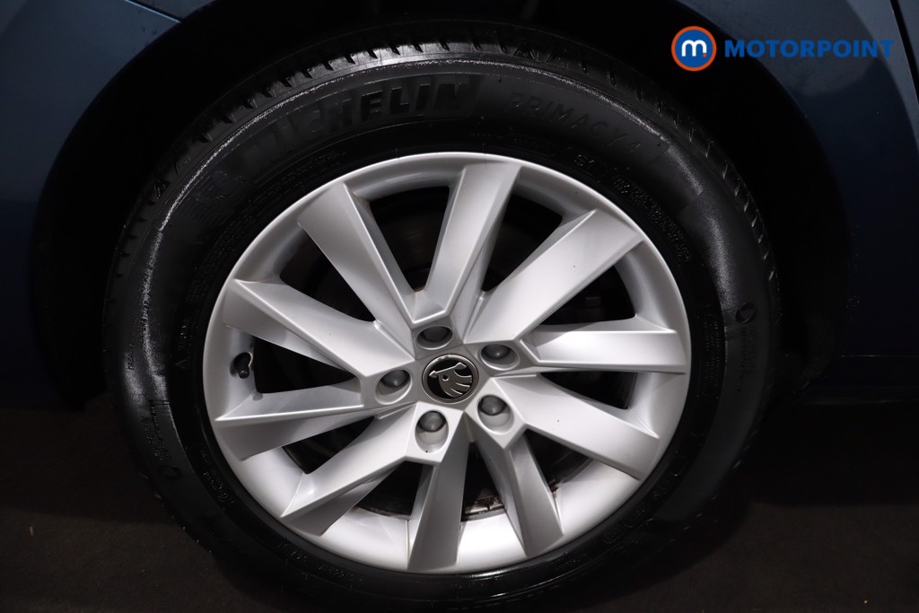 Skoda Superb Se Technology Automatic Petrol Plug-In Hybrid Estate - Stock Number (1609593) - 9th supplementary image