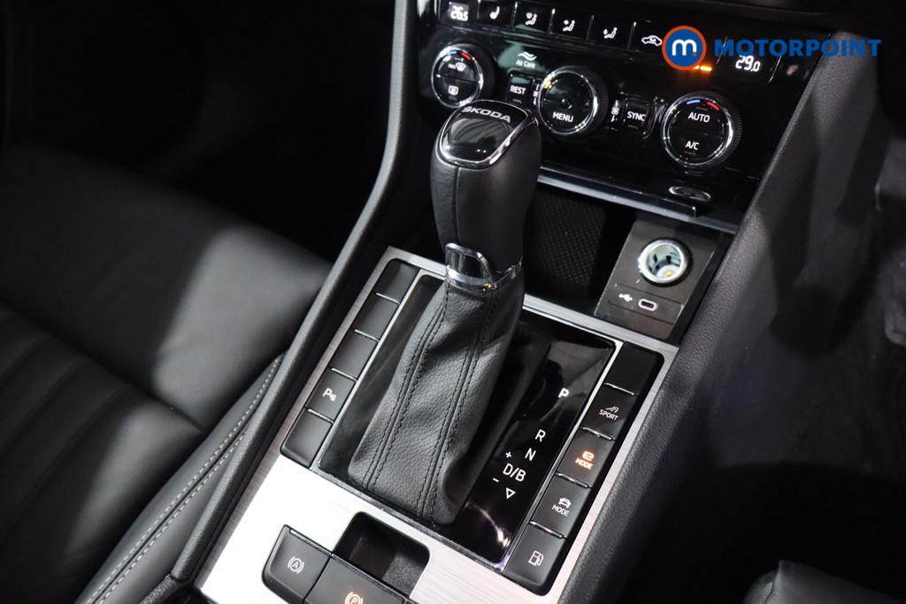 Skoda Superb Se Technology Automatic Petrol Plug-In Hybrid Estate - Stock Number (1609593) - 18th supplementary image