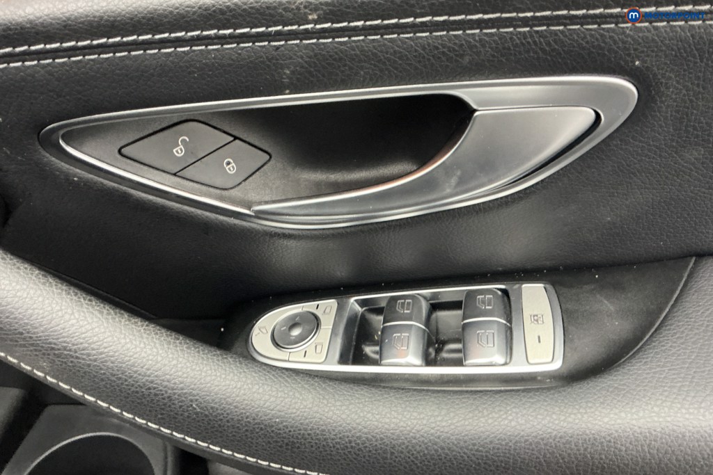 Mercedes-Benz E Class Amg Line Automatic Diesel Plug-In Hybrid Saloon - Stock Number (1609795) - 28th supplementary image