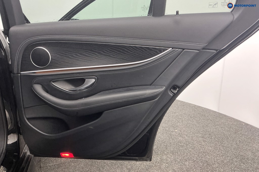 Mercedes-Benz E Class Amg Line Automatic Diesel Plug-In Hybrid Saloon - Stock Number (1609795) - 31st supplementary image