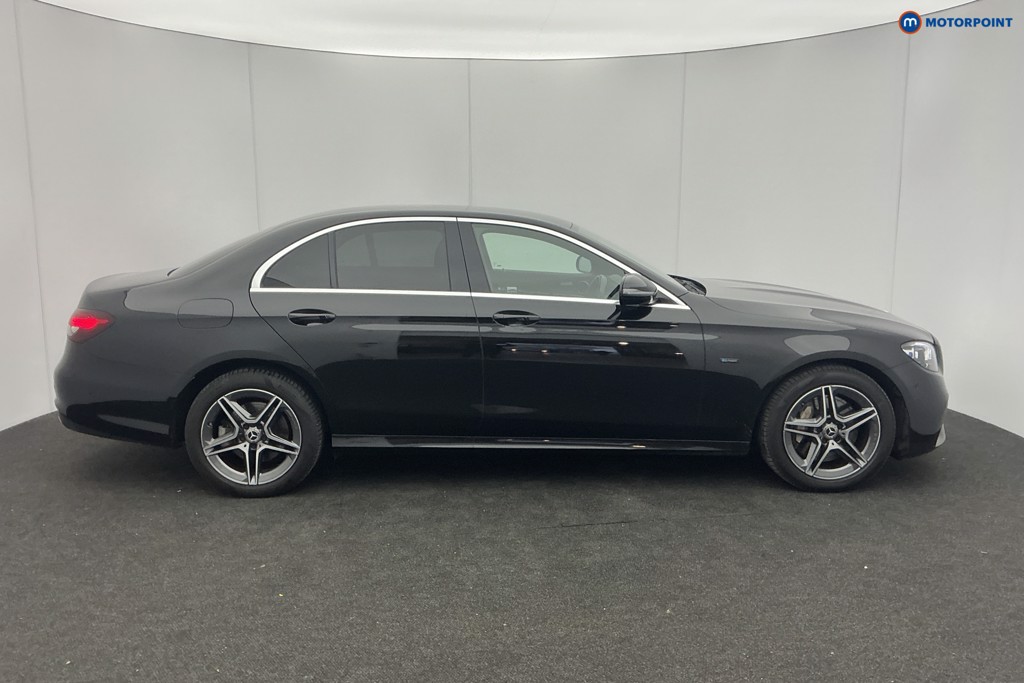 Mercedes-Benz E Class Amg Line Automatic Diesel Plug-In Hybrid Saloon - Stock Number (1609795) - 36th supplementary image