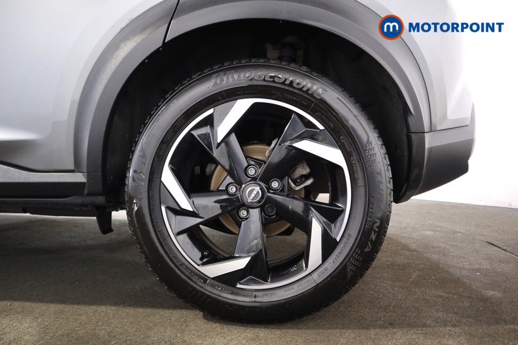 Nissan Juke N-Connecta Automatic Petrol SUV - Stock Number (1609826) - 18th supplementary image