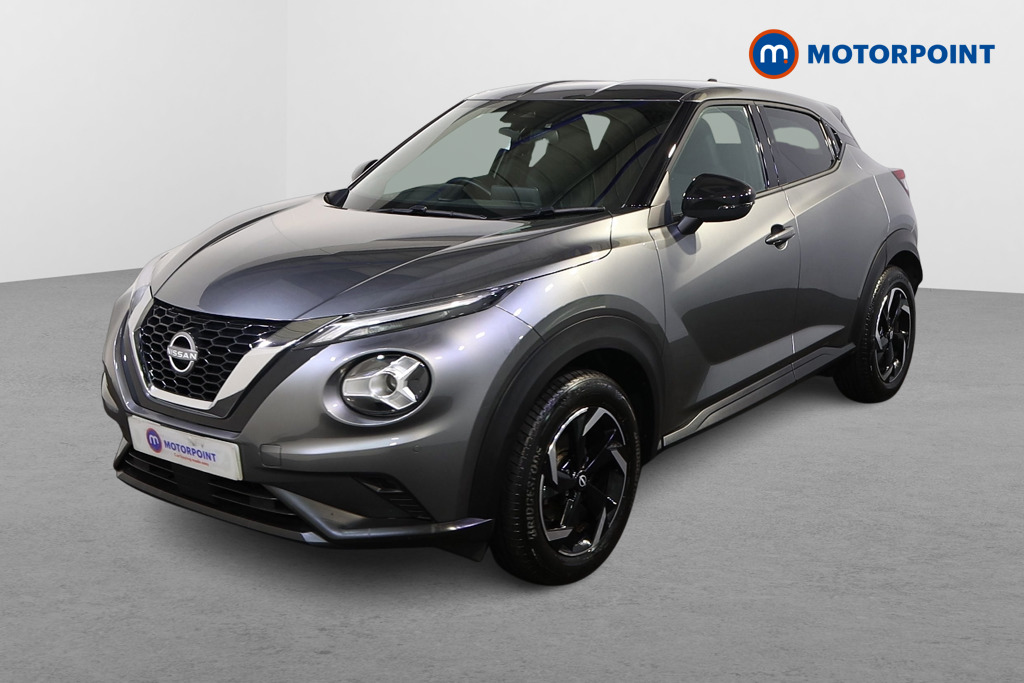 Nissan Juke N-Connecta Automatic Petrol SUV - Stock Number (1609826) - Passenger side front corner