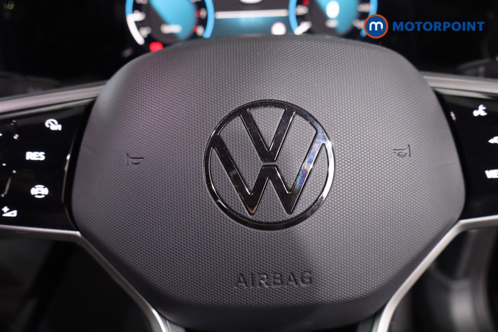 Volkswagen Golf R-Line Manual Petrol Hatchback - Stock Number (1610026) - 13th supplementary image