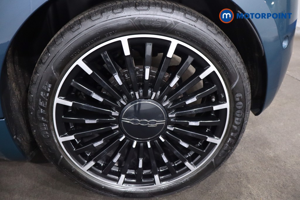 Fiat 500 La Prima Automatic Electric Hatchback - Stock Number (1610039) - 12th supplementary image