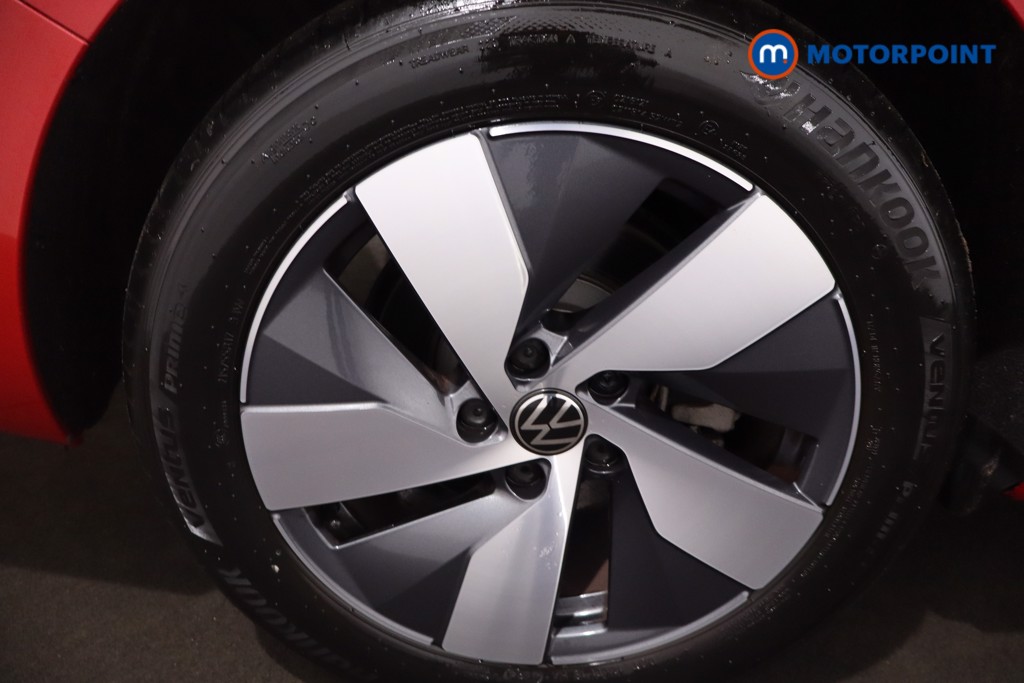 Volkswagen Passat Life Automatic Petrol Plug-In Hybrid Estate - Stock Number (1610184) - 9th supplementary image