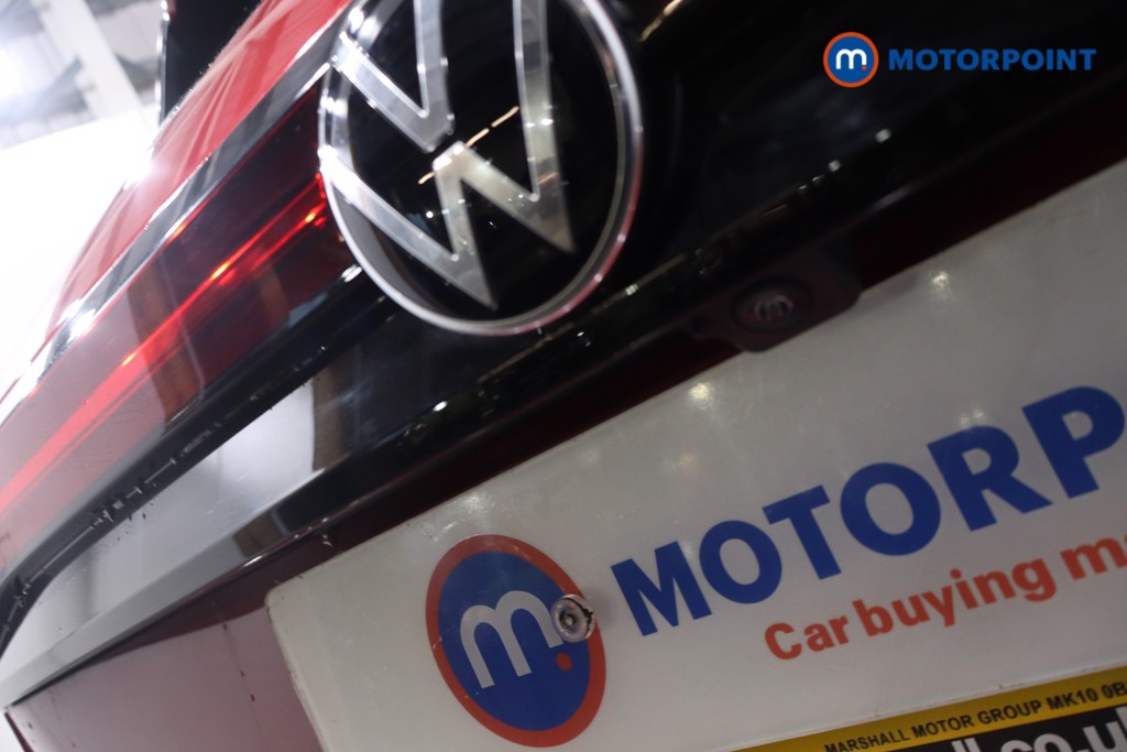 Volkswagen Passat Life Automatic Petrol Plug-In Hybrid Estate - Stock Number (1610184) - 36th supplementary image