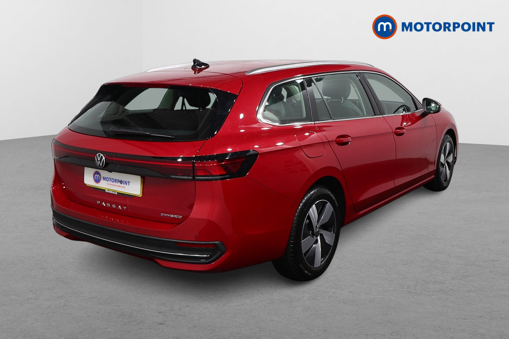 Volkswagen Passat Life Automatic Petrol Plug-In Hybrid Estate - Stock Number (1610184) - Drivers side rear corner