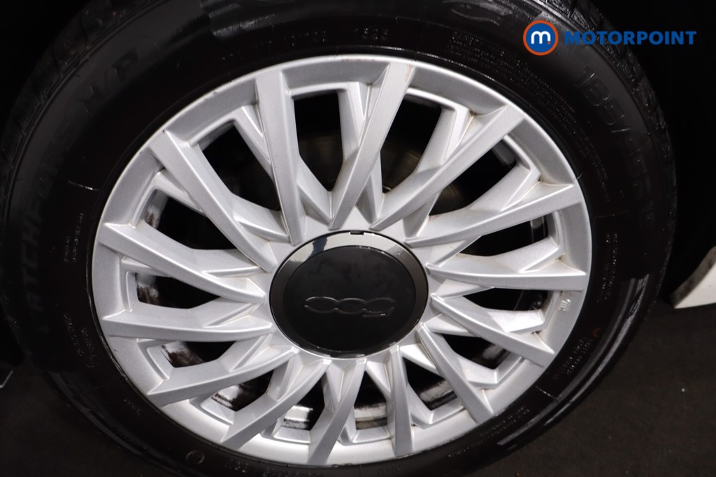 Fiat 500 Dolcevita Manual Petrol Convertible - Stock Number (1610285) - 11th supplementary image