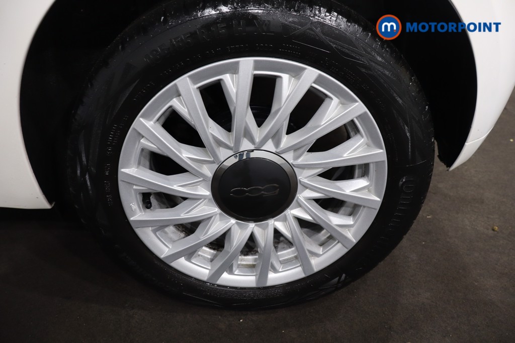 Fiat 500 Dolcevita Manual Petrol Convertible - Stock Number (1610285) - 12th supplementary image