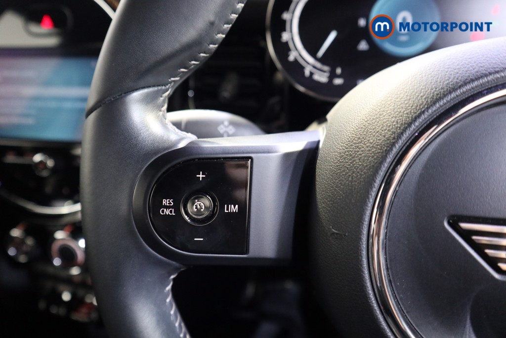 Mini Hatchback Cooper Sport Manual Petrol Hatchback - Stock Number (1610324) - 4th supplementary image