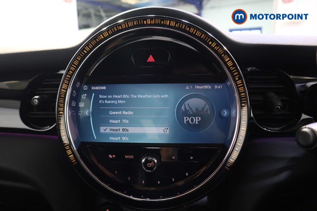 Mini Hatchback Cooper Sport Manual Petrol Hatchback - Stock Number (1610324) - 9th supplementary image