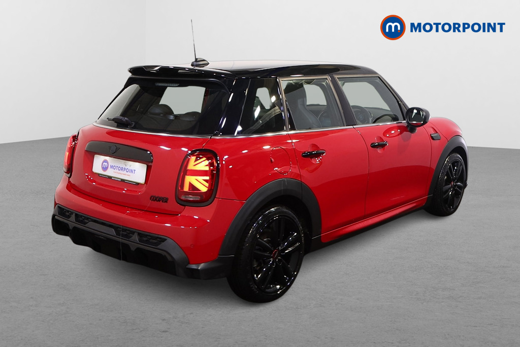 Mini Hatchback Cooper Sport Manual Petrol Hatchback - Stock Number (1610324) - Drivers side rear corner