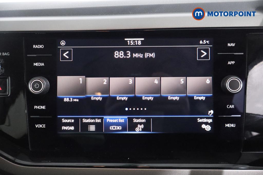 Volkswagen Polo Match Manual Petrol Hatchback - Stock Number (1610514) - 2nd supplementary image